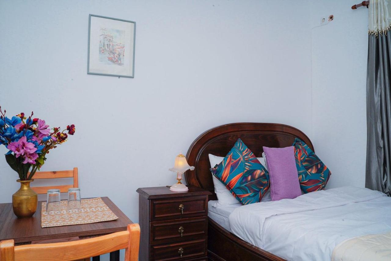 Residencial Airside Palace Lisbon Bagian luar foto